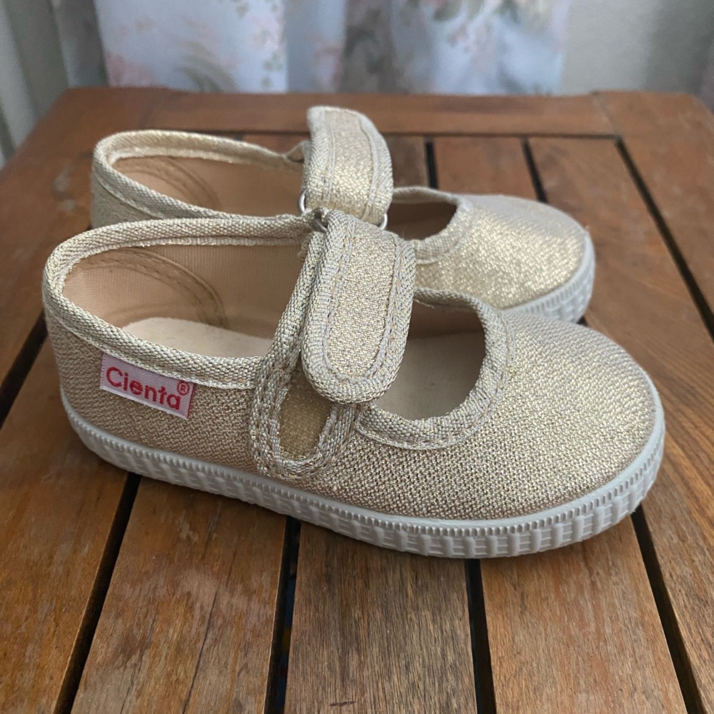 Cienta Gold Toddler Mary Jane